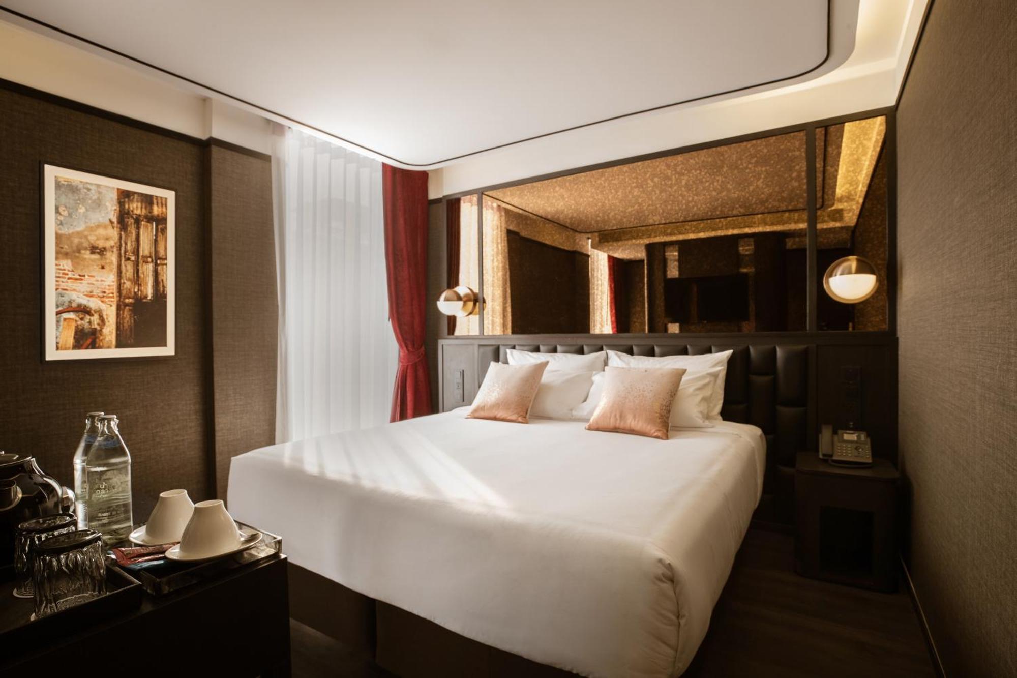 The Gravitique Hotel Khaosan バンコク都 エクステリア 写真